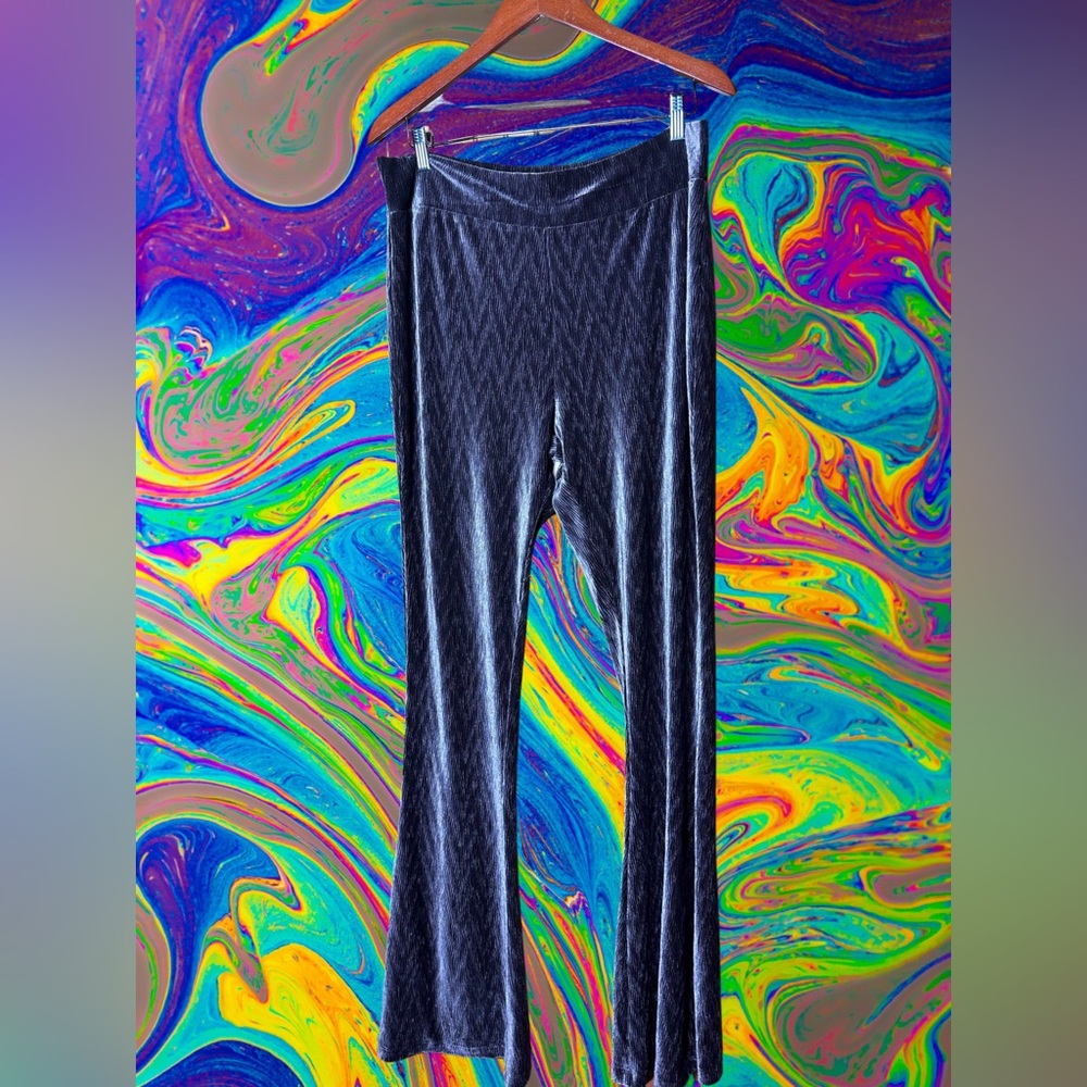 SOLD
Purple velvet pants